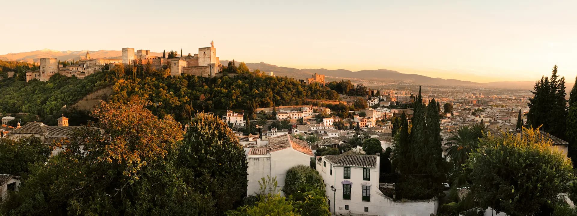 Vista del Albaicín y la Alhambra al atardecer, Granada
