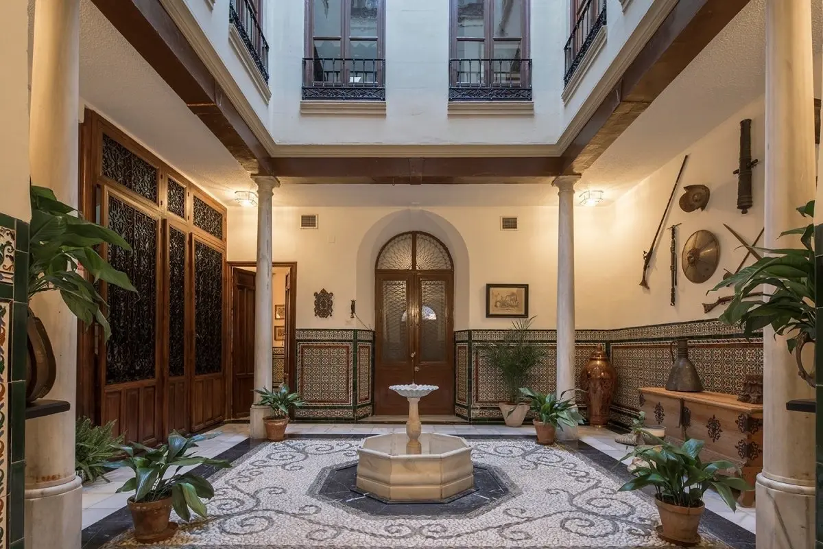 Venta de palacete en San José Baja en Granada